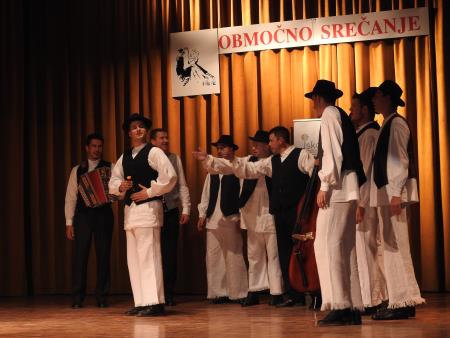 Prlekija pleše in poje, območno srečanje odraslih folklornih skupin 42